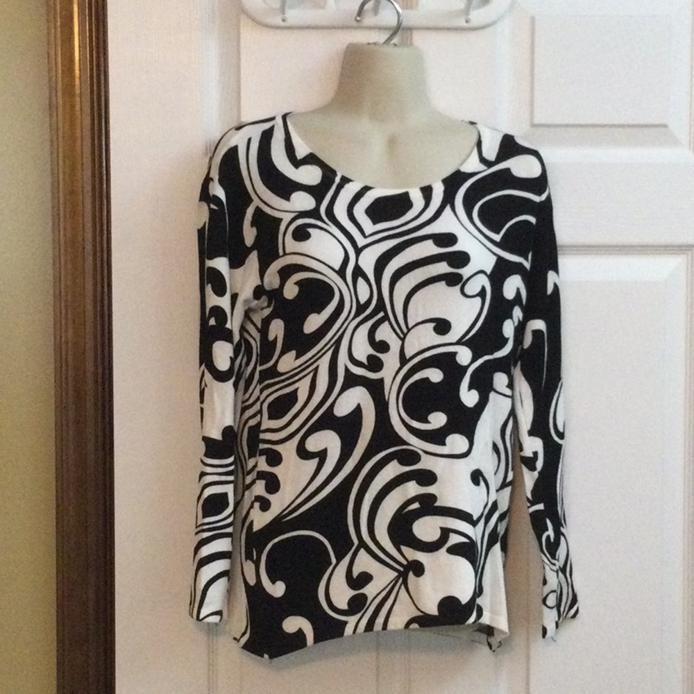 Domani Sweater Top